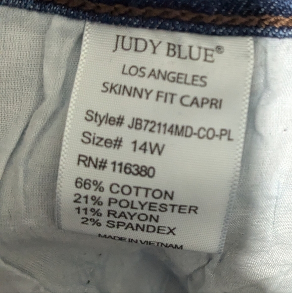 Judy Blue Skinny Fit High Rise Capris Sz 14W JB72114 Capri Jeans Summer - Picture 8 of 9